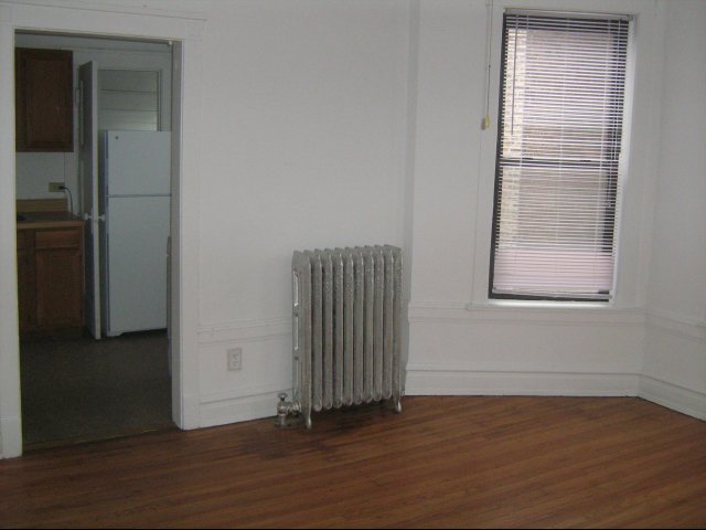 5411-5421 S Ellis Avenue Image 8