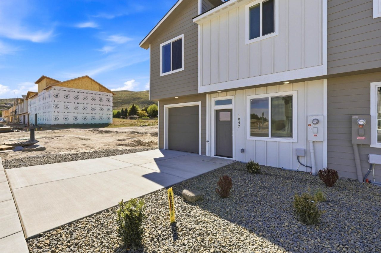 The Ridge Townhomes Image 26