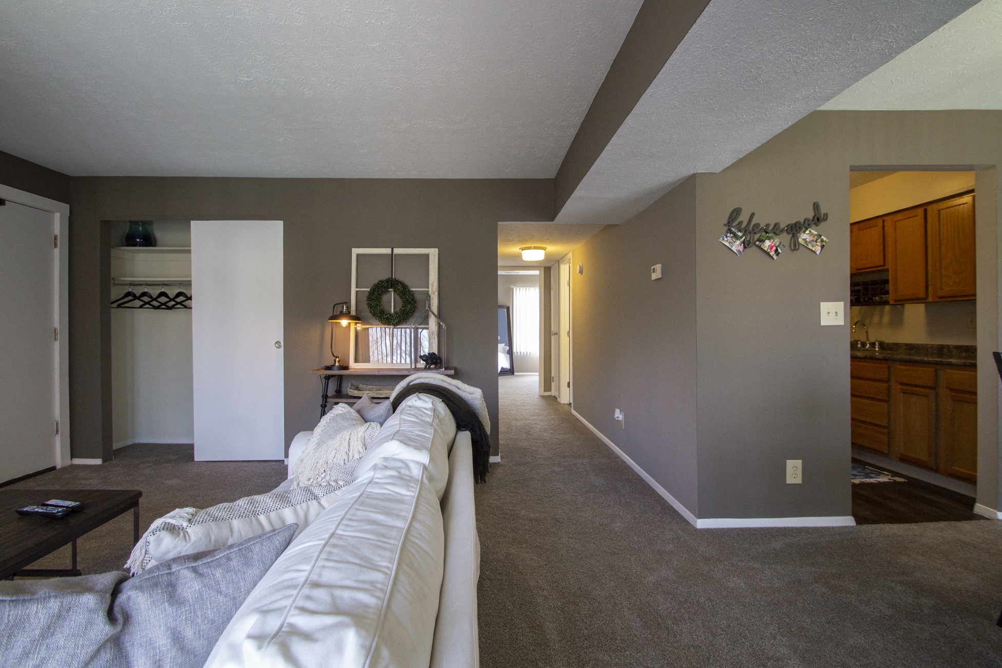 Deer Hill Image 48
