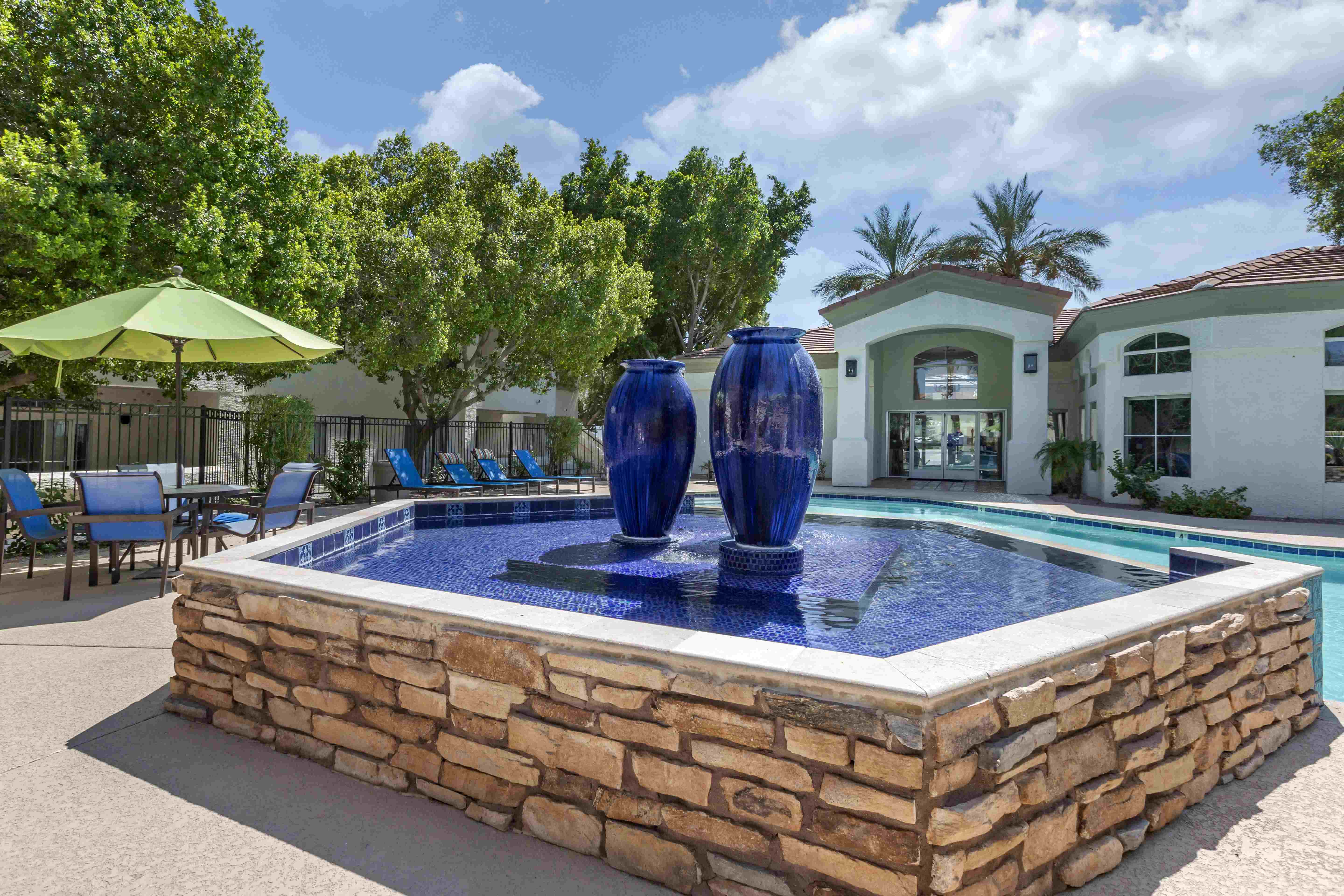 Carlyle Townhomes OLD Image 58