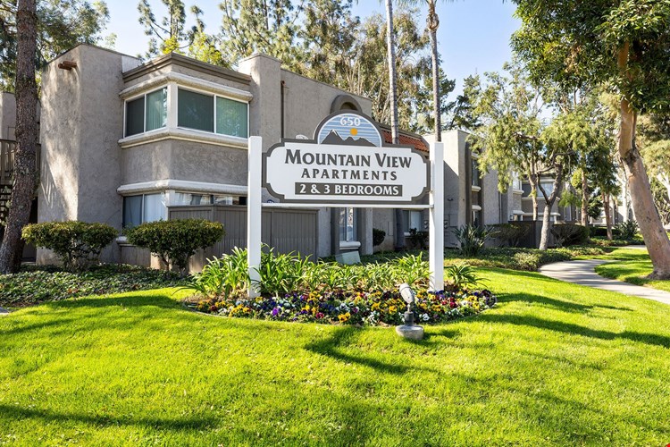 Mountain View (San Dimas) Image 19