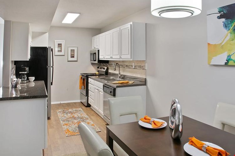 Crestview at Cordova  Image 7