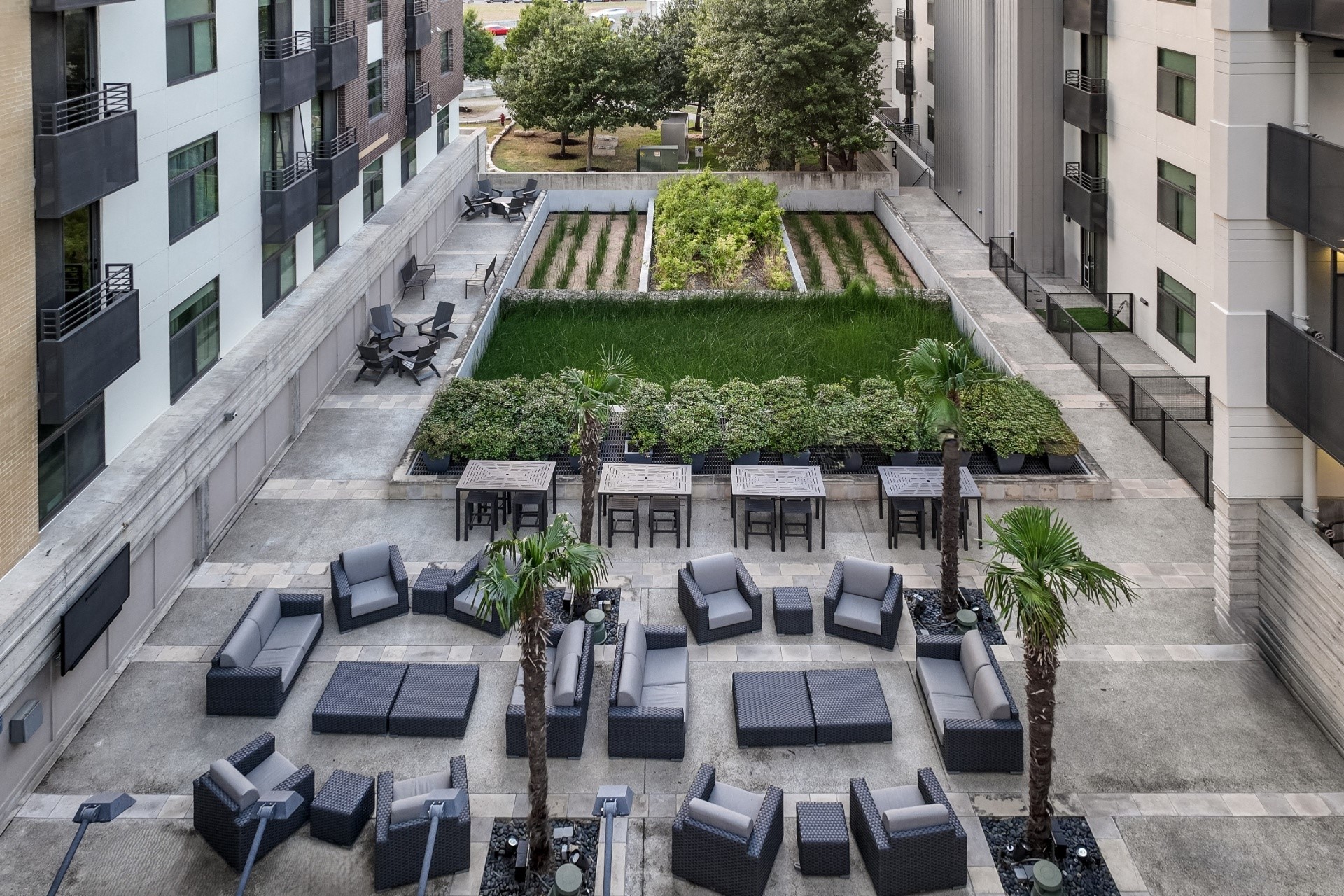 Berkshire Riverview Image 15