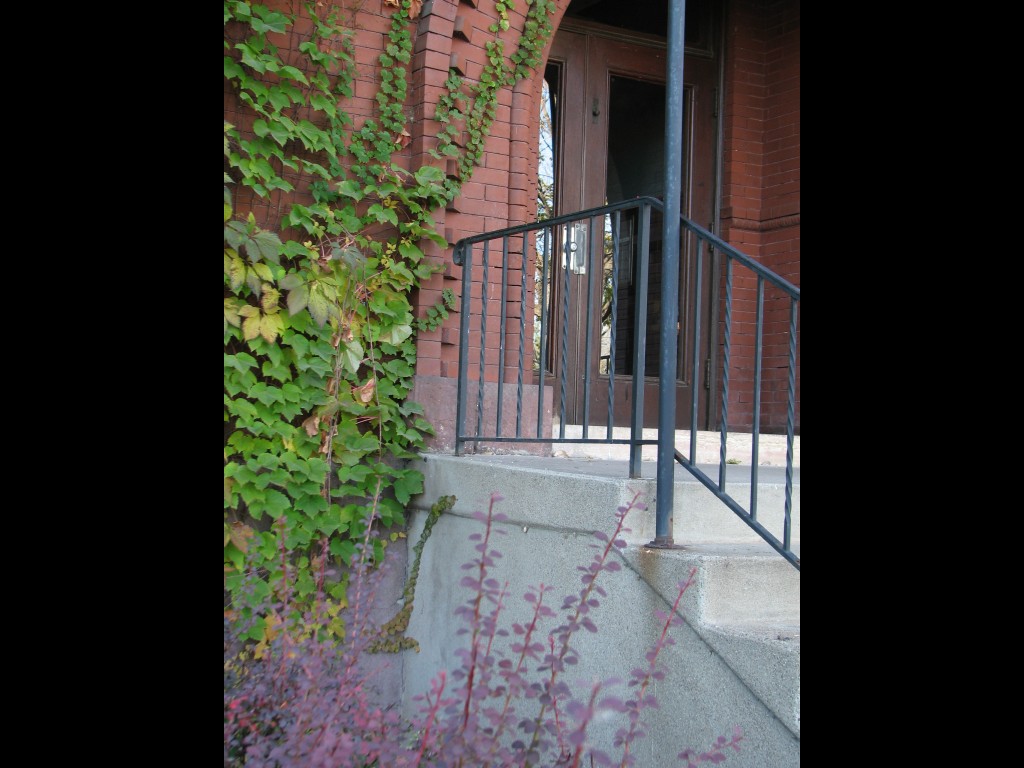 Best Apartments Image 5