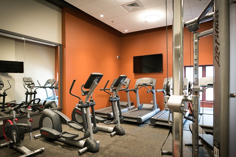 On-site complimentary fitness center!