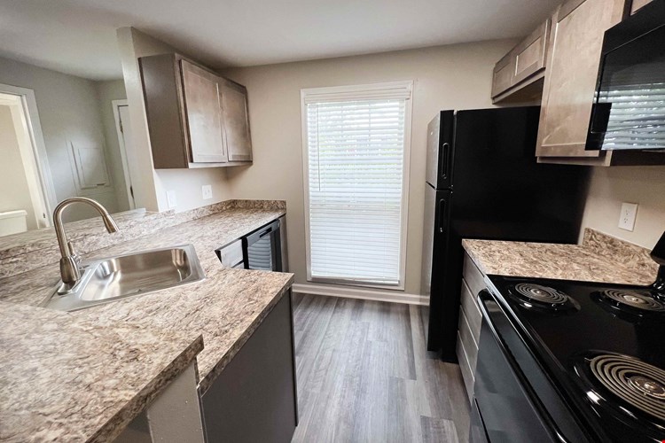 Woodhills Apartments Image 80