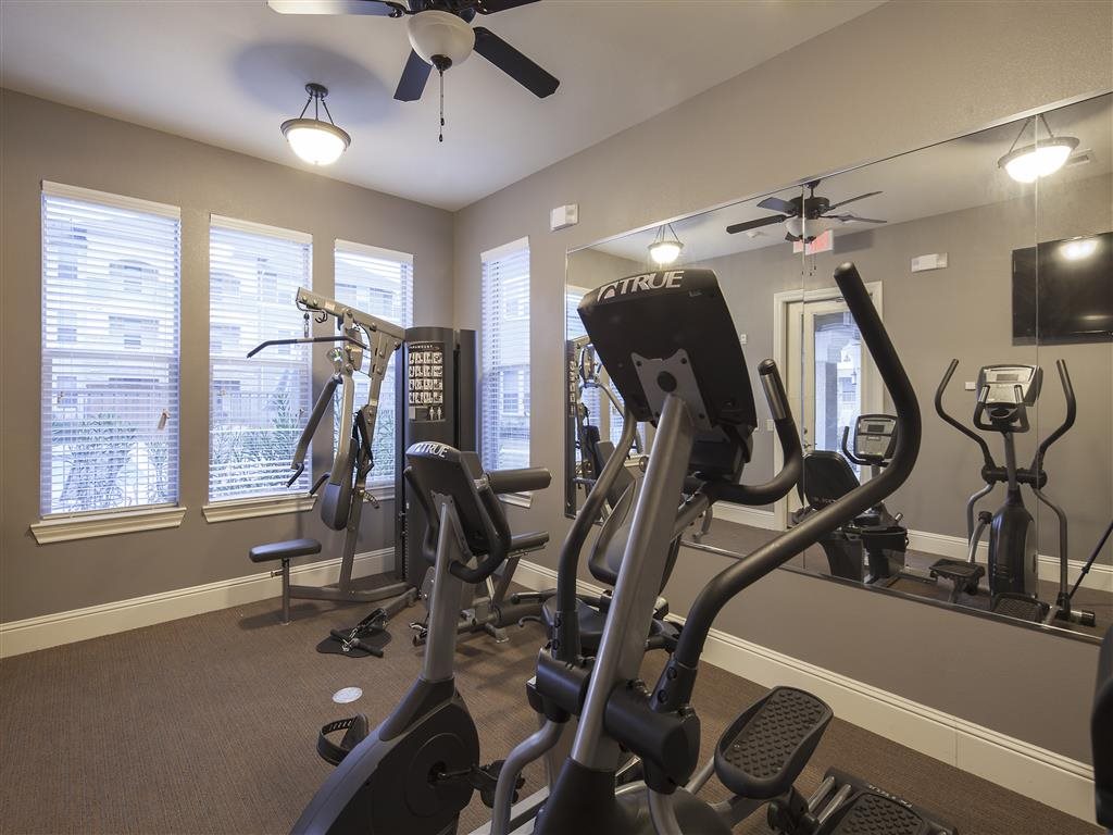 Azure Pointe Image 5