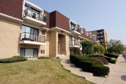 Carriage Creek Apartments Image 1