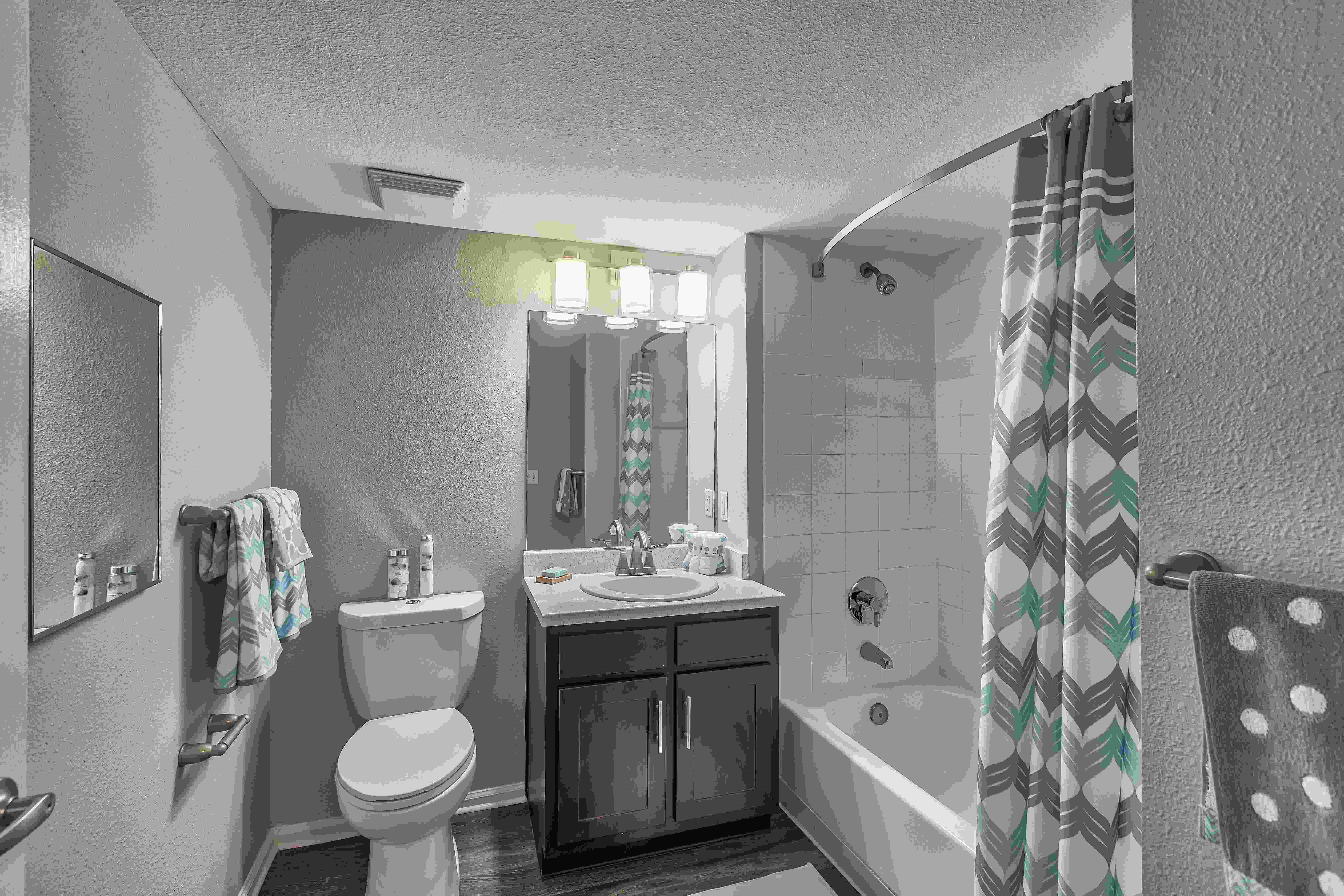 Willow Run Village Apartments Image 10