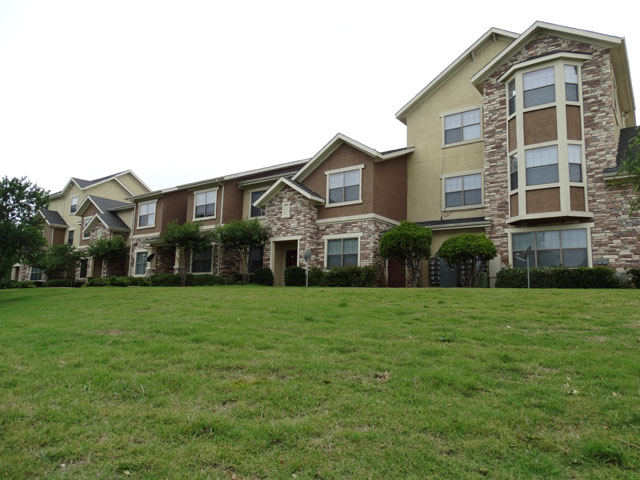 Luxar Villas Image 2