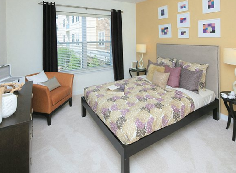 Brigham Square Image 7