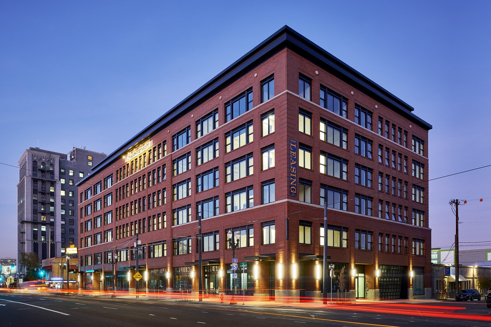 Grand Belmont Image 75