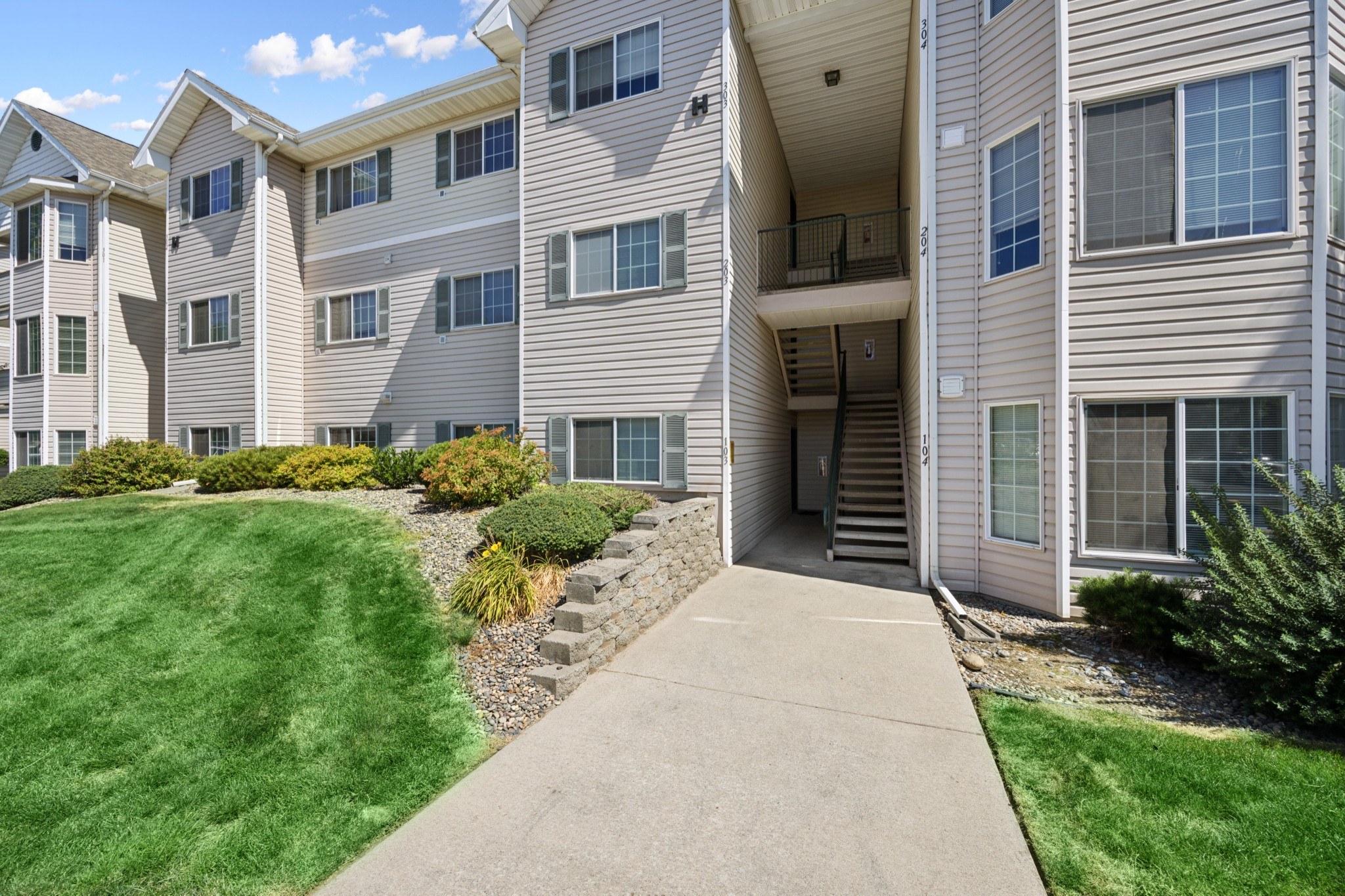 Lion's Gate Apartments in Walla Walla, Washington Exterior