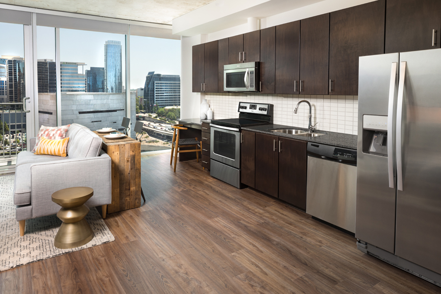 SkyHouse Dallas Image 21