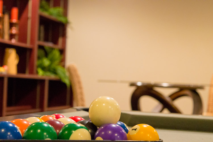 Vista Condominiums Image 7