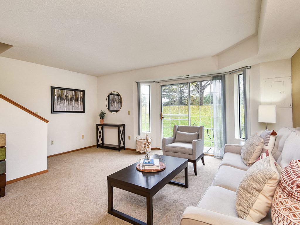 Birch Lake Townhomes Image 26