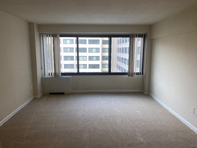 Silver Spring Towers Image 6