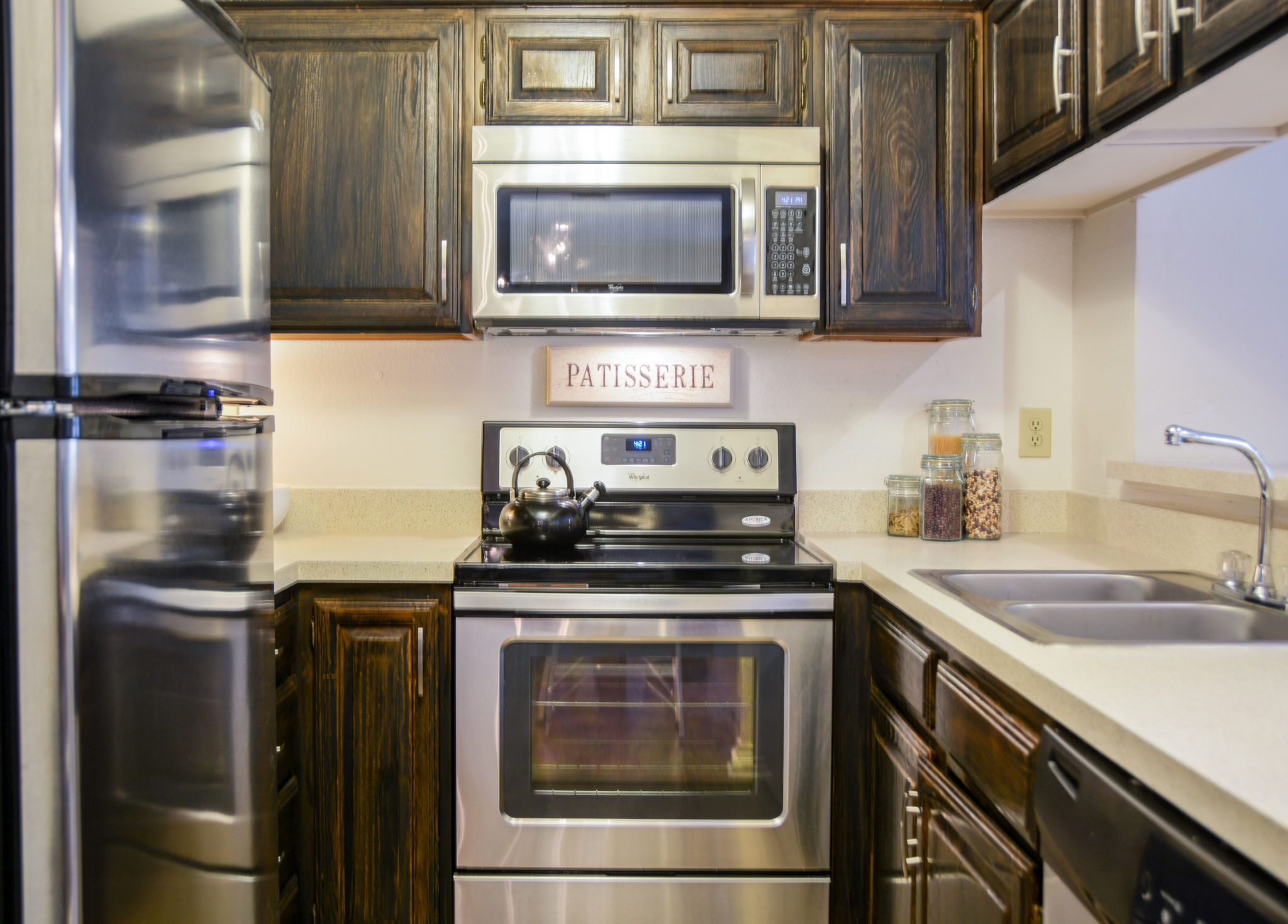 Waterbury Place Townhomes Image 6