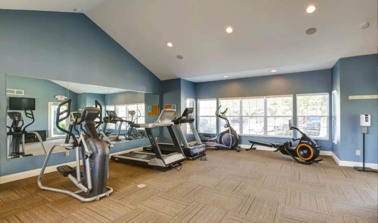 Charleston Pines Image 5