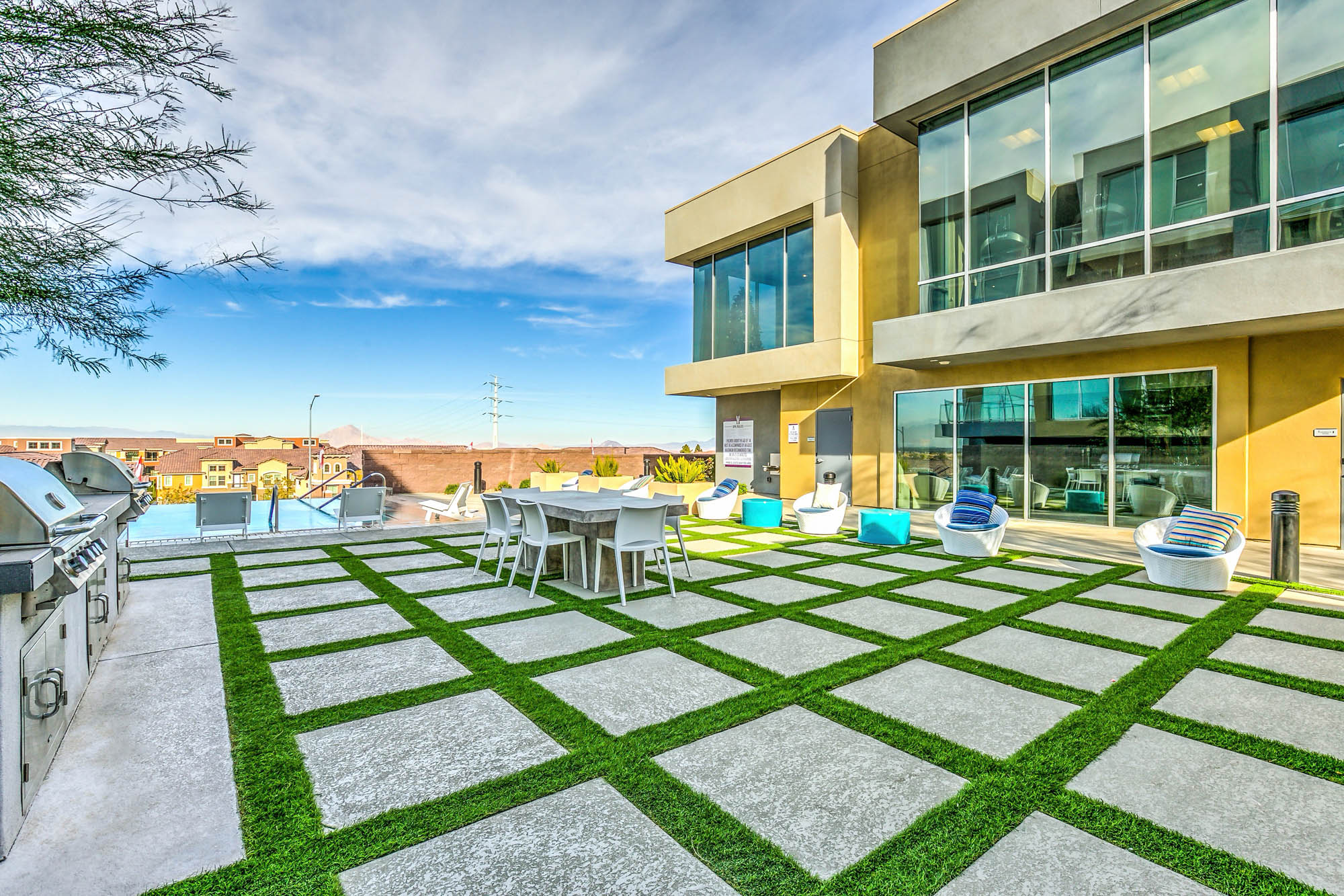 Vantage Flats & Lofts Image 11