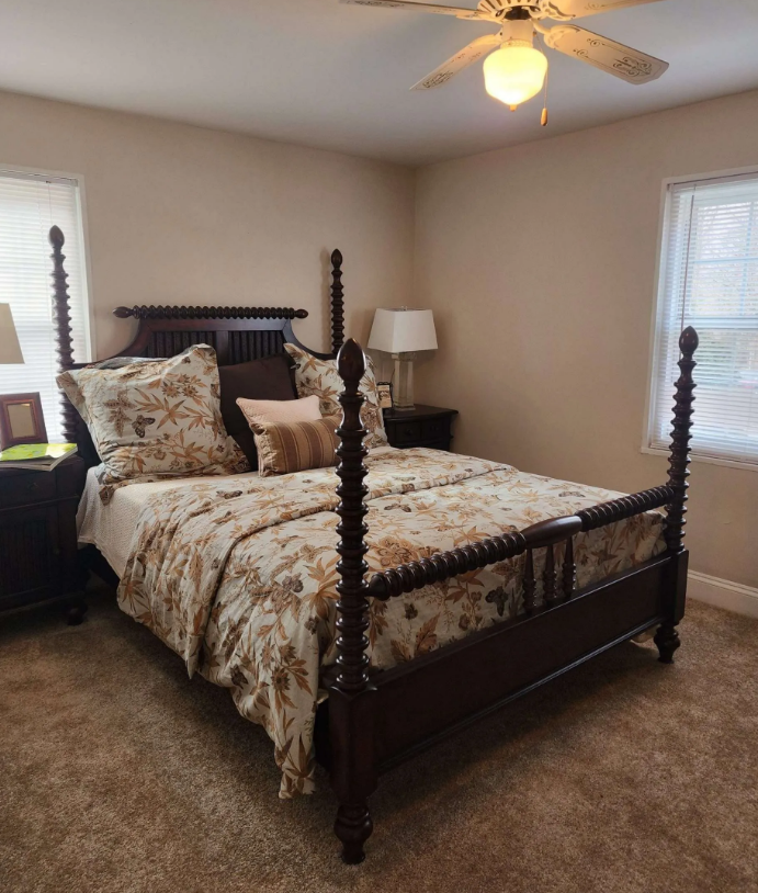 Greenville Place Image 6