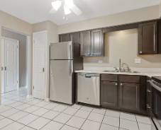 Villa Garden Image 4