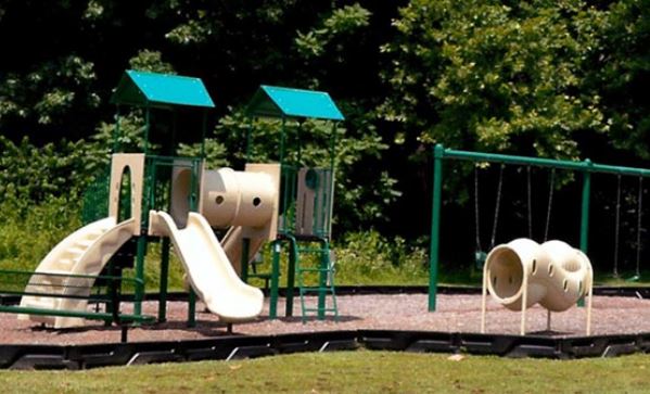 Marlboro Apartments Image 4