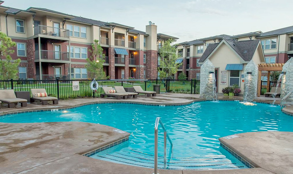 The Reserve at Elm Image 1