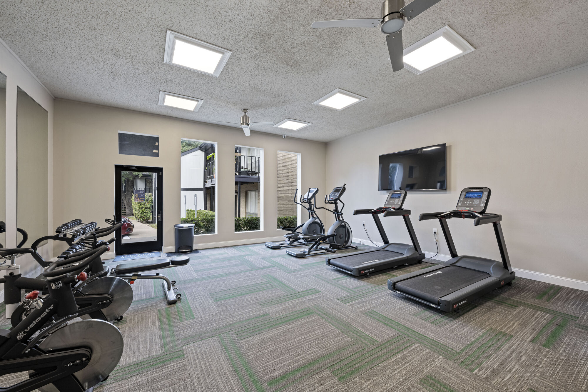 Lakeridge Heights Image 9