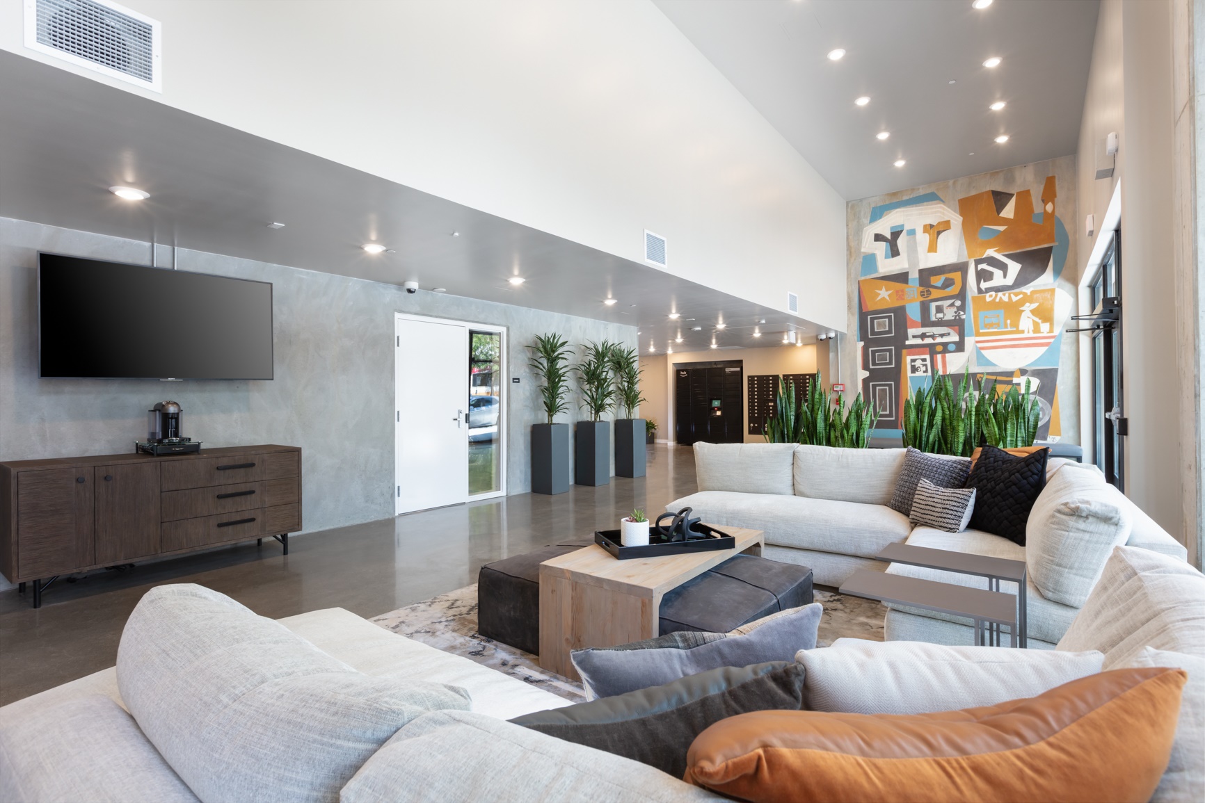 777 Broadway Image 3