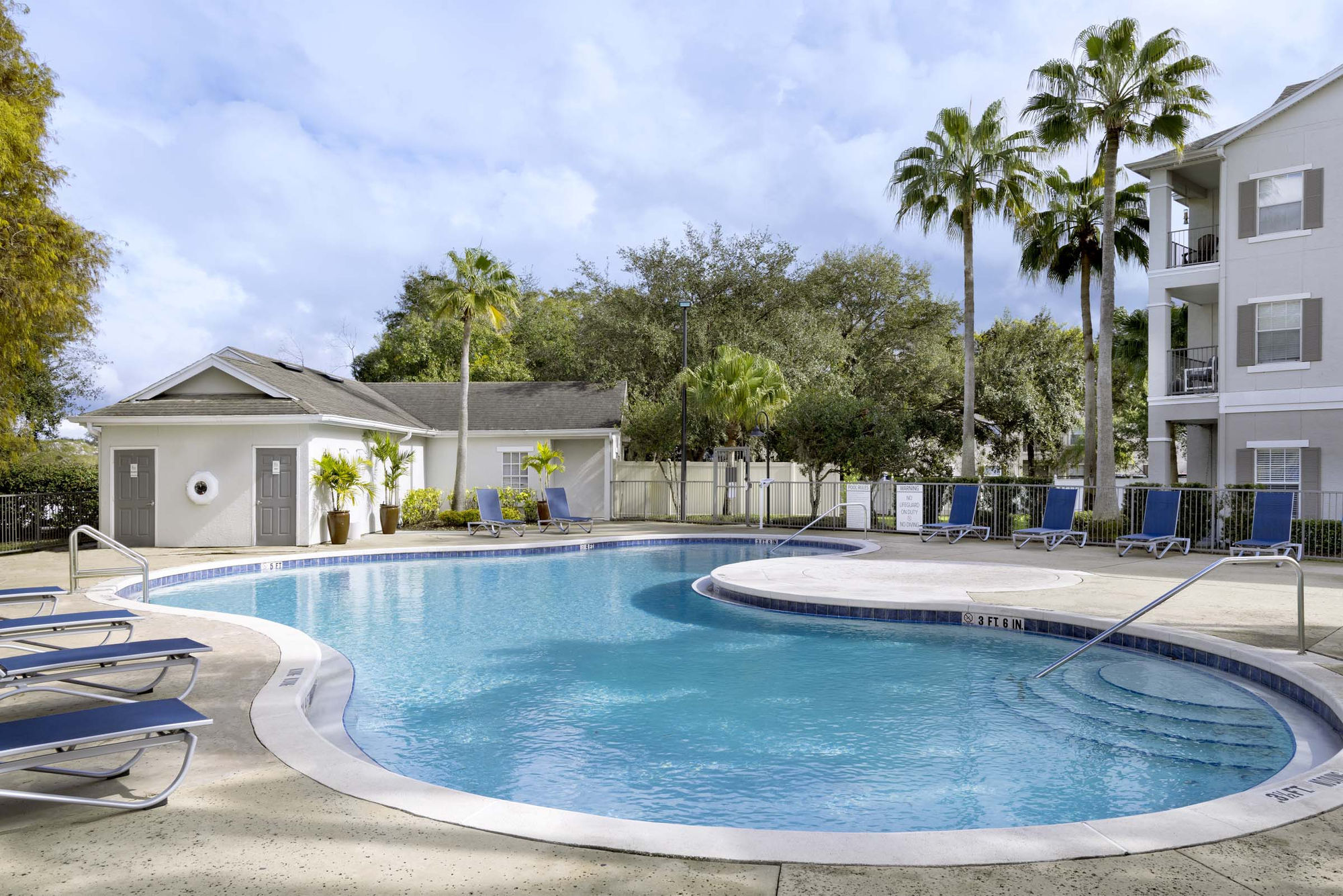 Camden Lee Vista Image 19