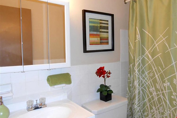 Trinity Towers Image 5