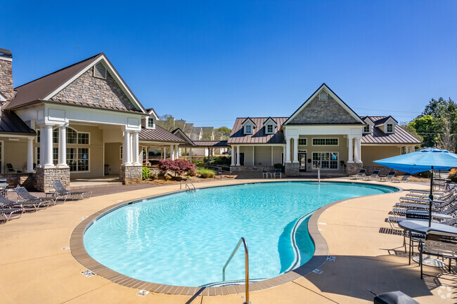 Village Highlands Image 2