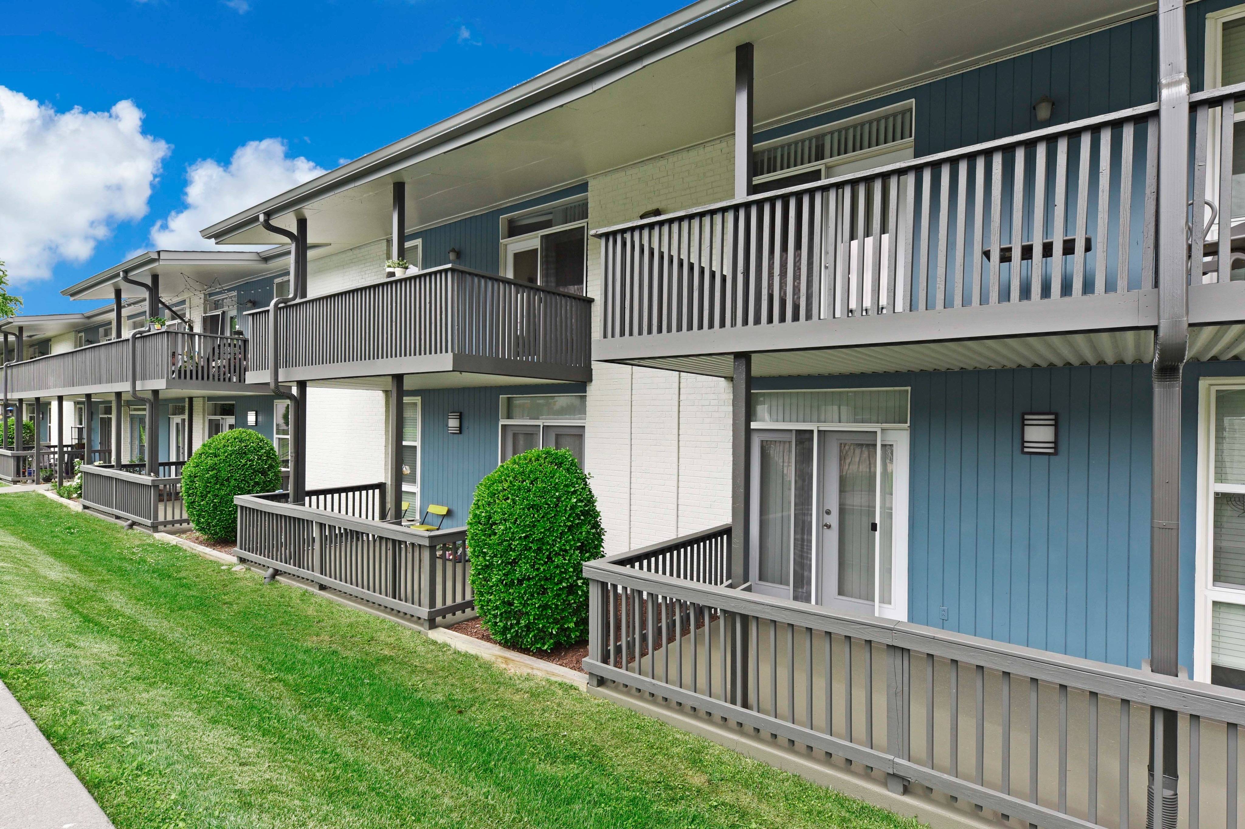 Fountains at Belle Meade Image 2