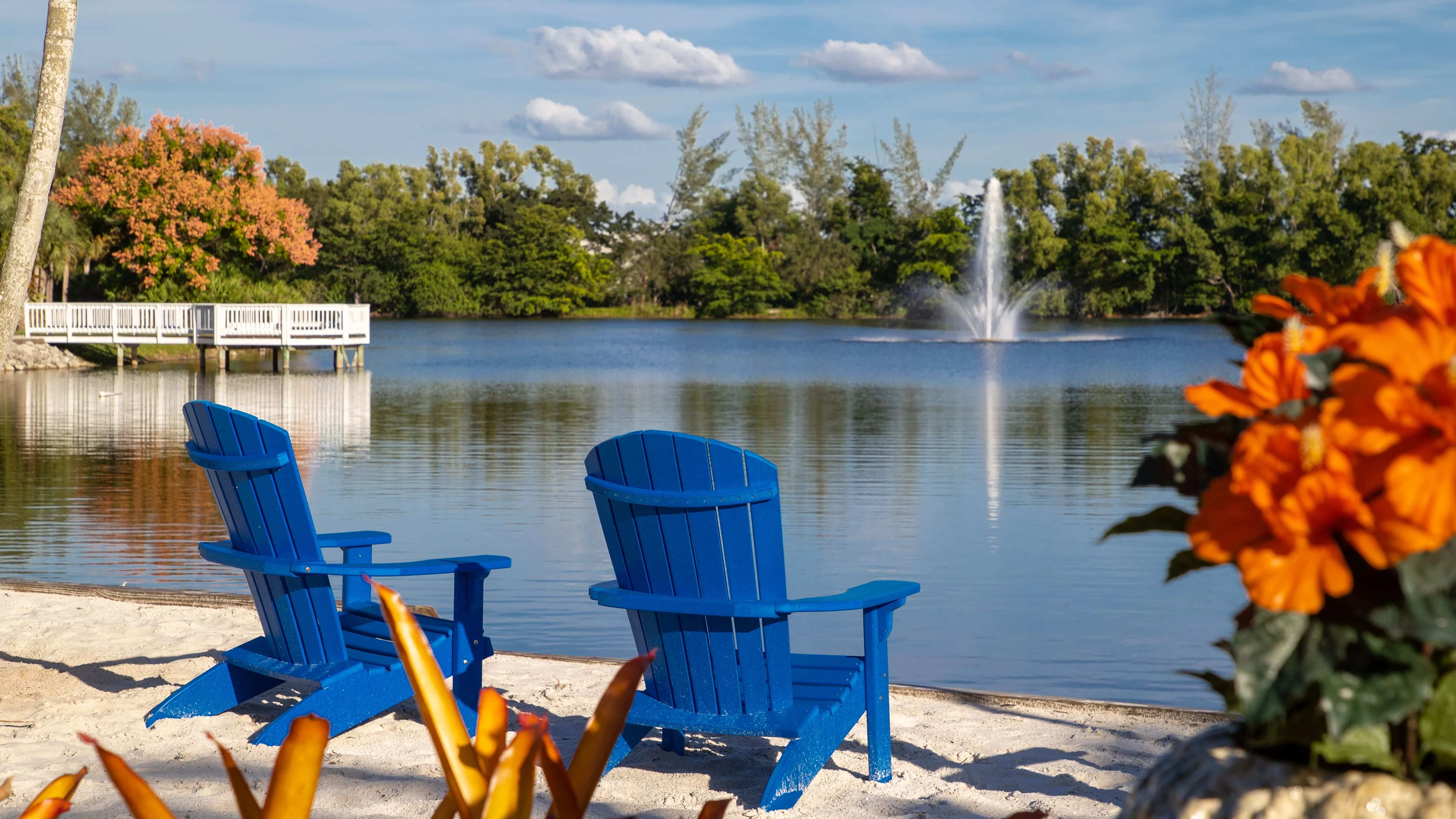ake in the serene waterscape immersed in nature’s beauty at our lakeside seating areas. 