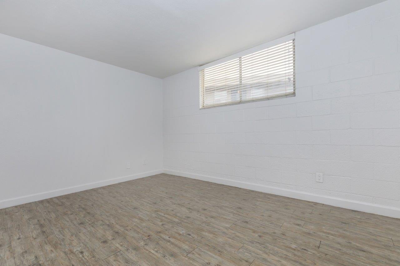 Treehouse Apartments Image 15