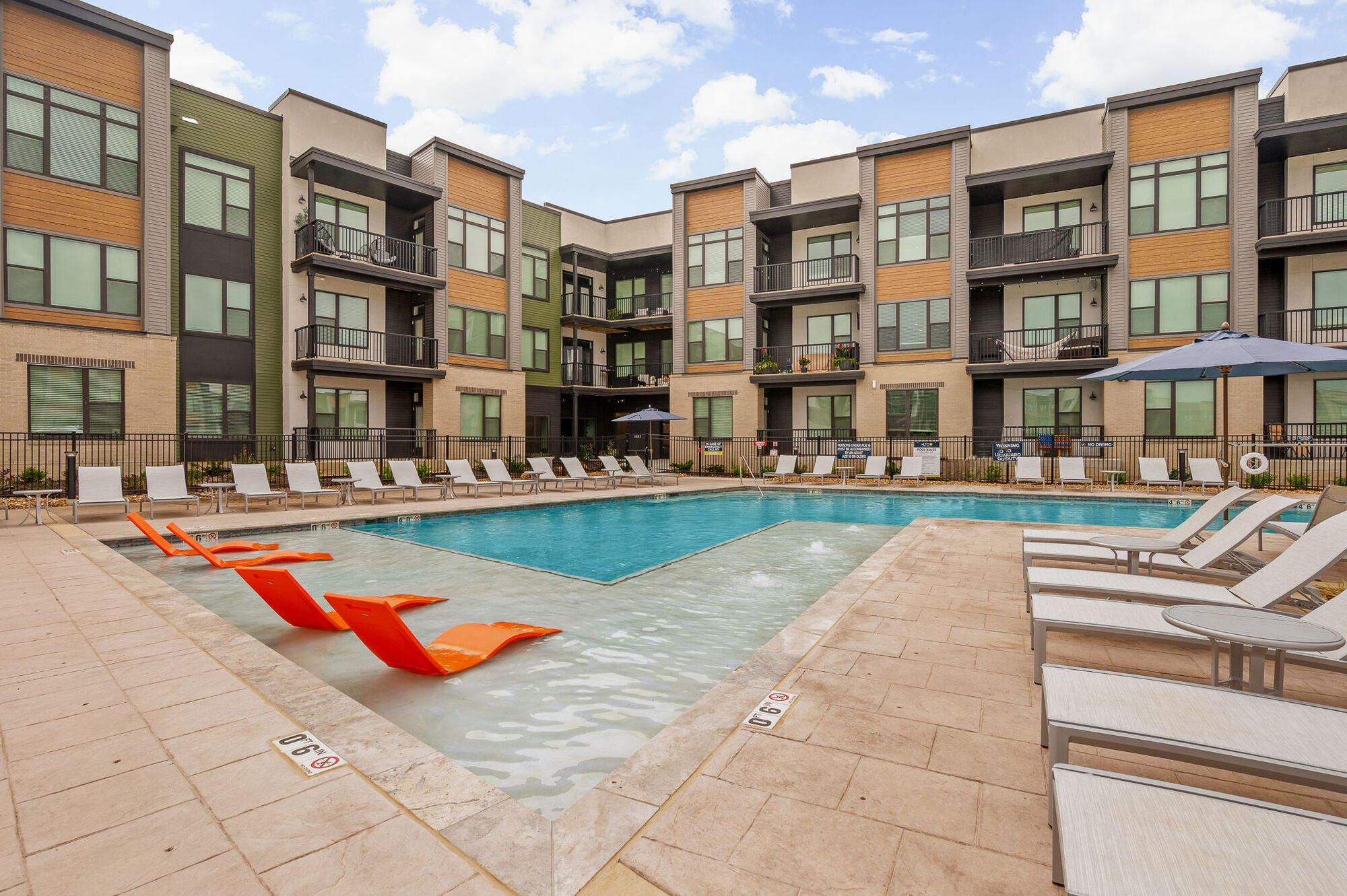 ALTO Apartments of Lenexa Image 5