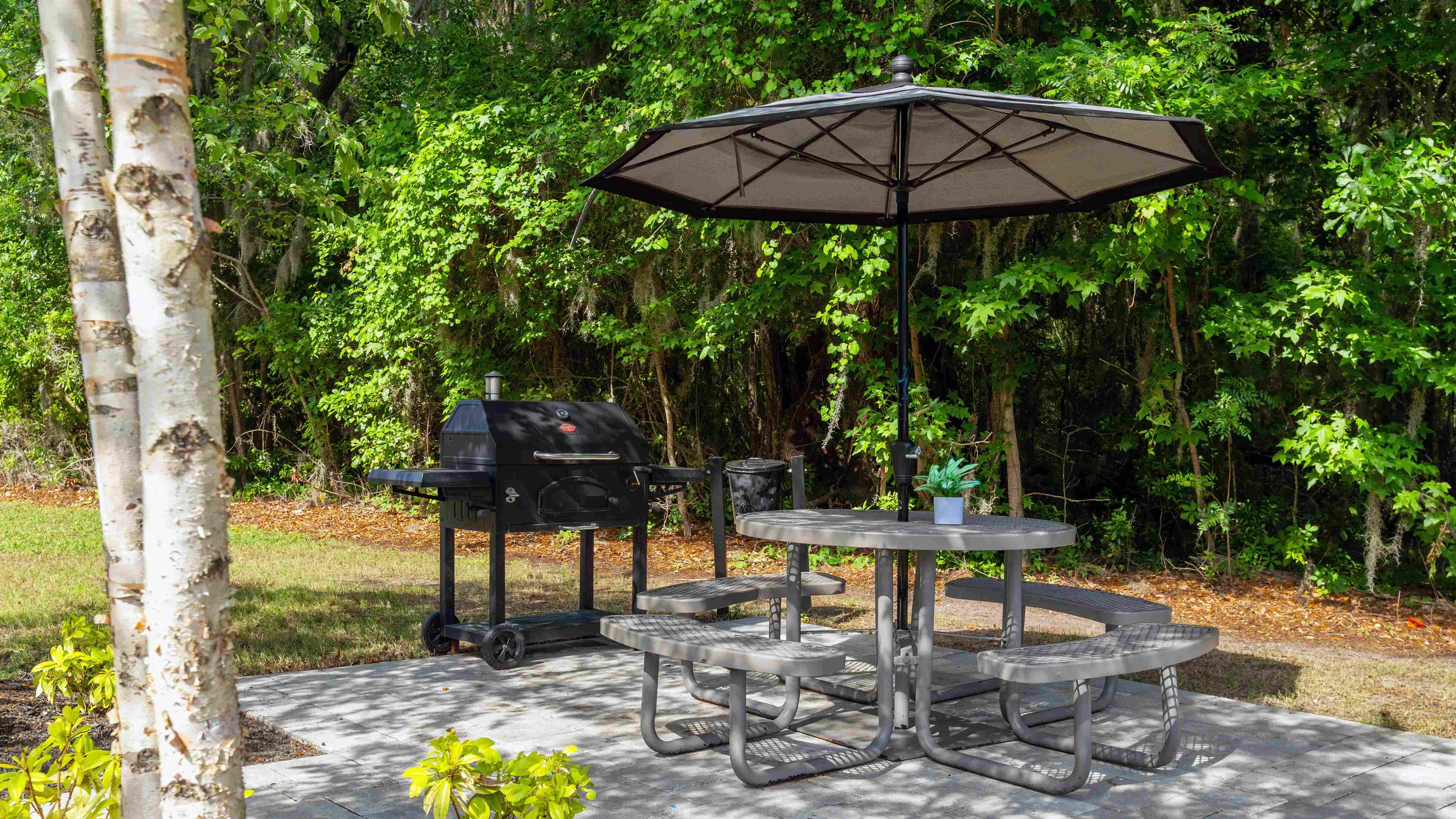 Enjoy al fresco dining at our picnic area, complete with grilling station