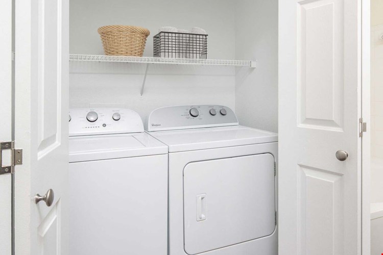 Camden Centreport Image 17