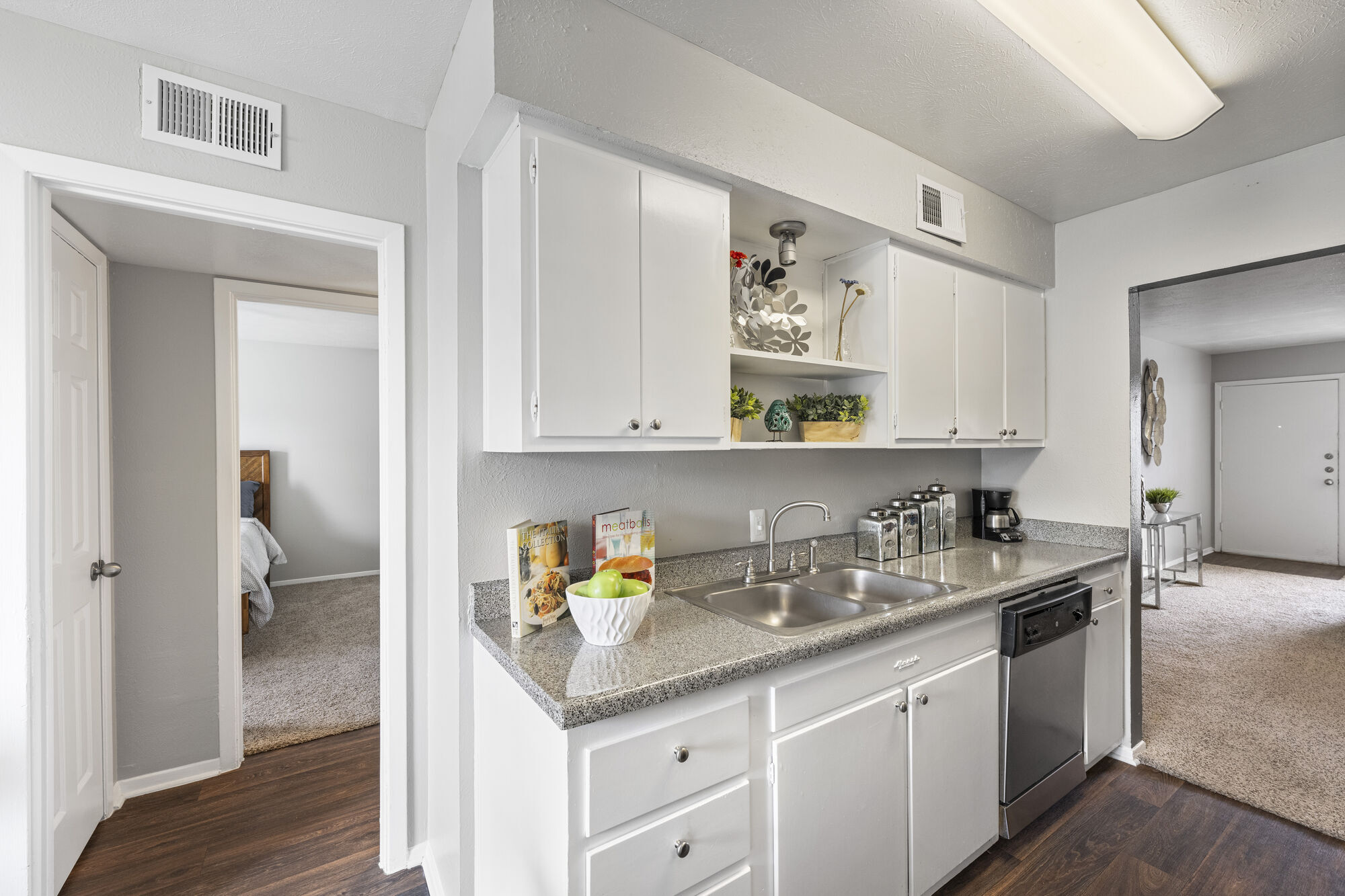 Lockwood Heights Image 38