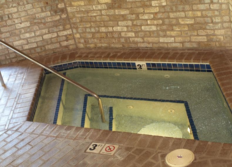 Parkshore Apartments Image 5