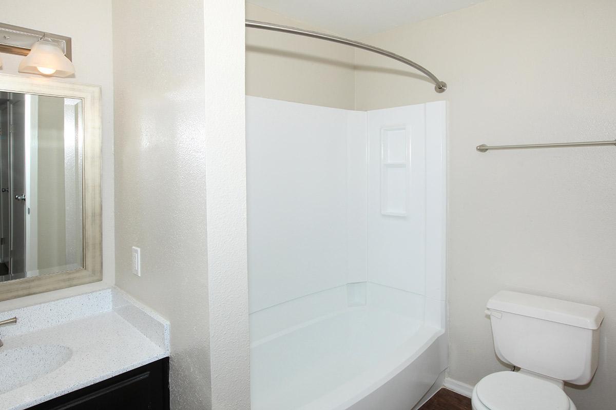 Oaks of League City Image 11