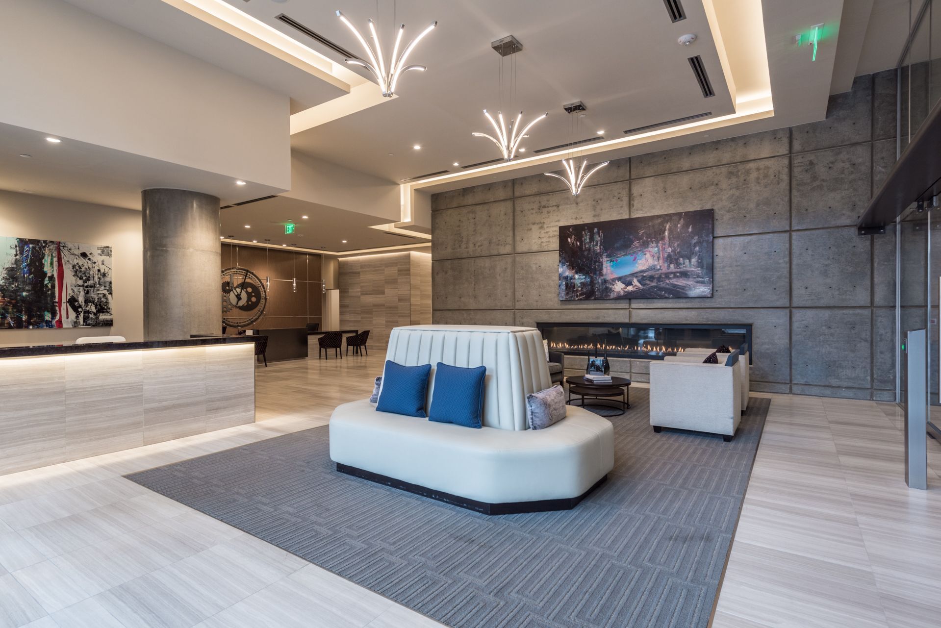 Aris Market Square Image 4