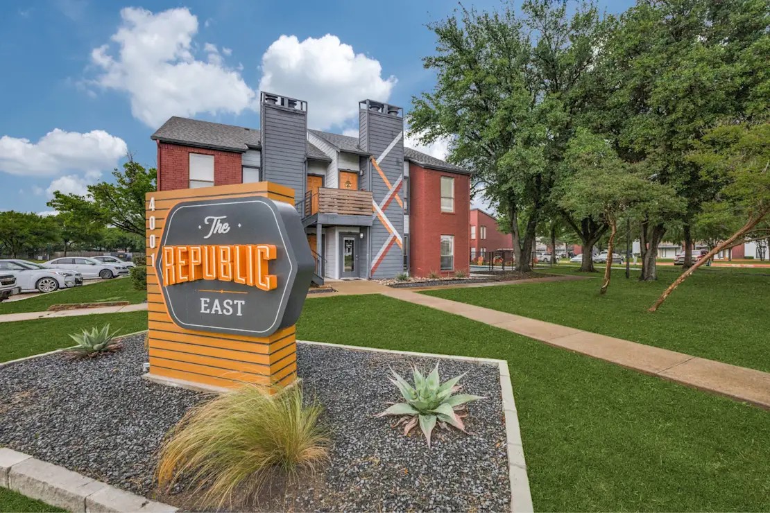 The Republic East Image 1