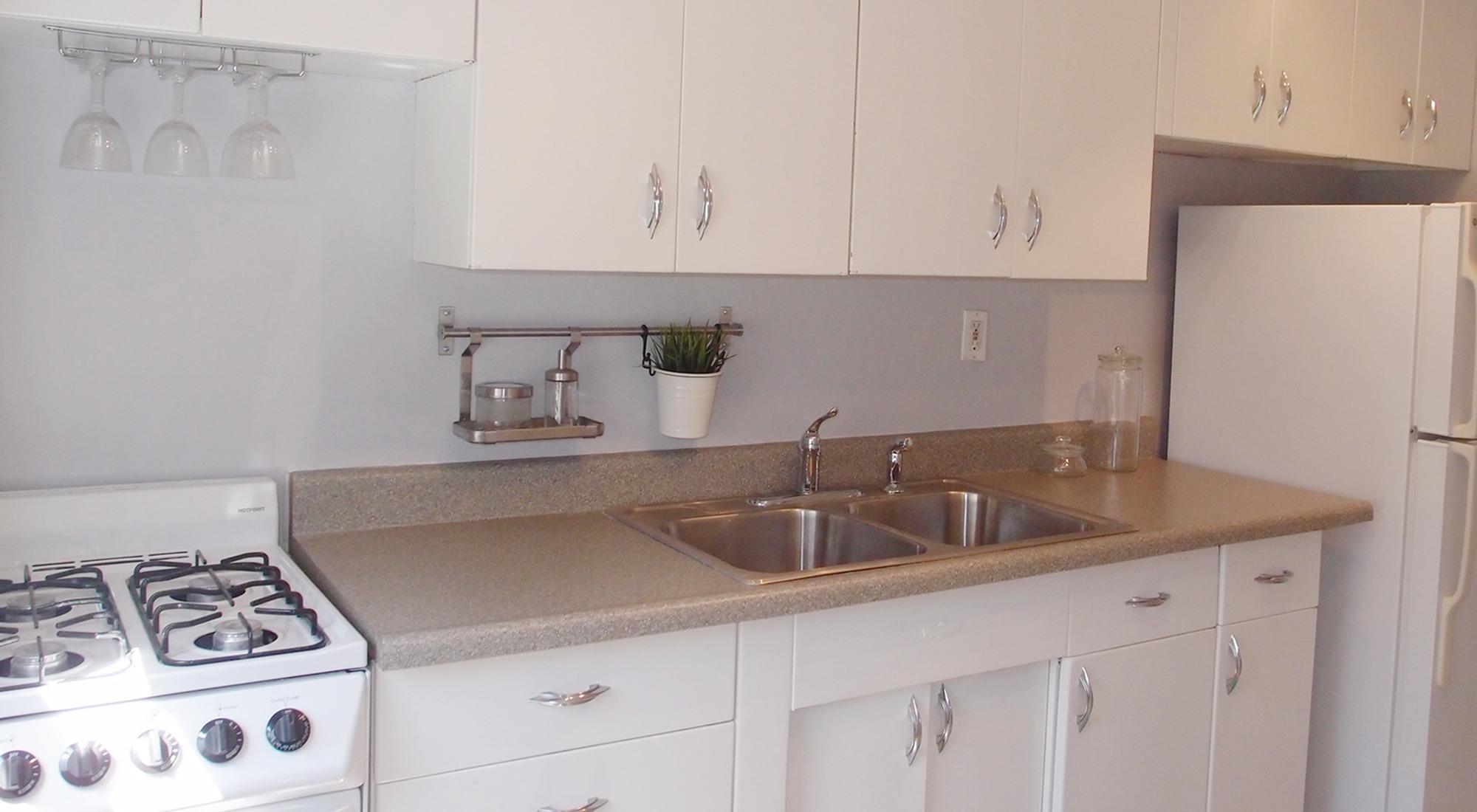 Hampton Gardens Image 13