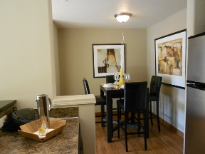 Sunridge Terrace Image 6