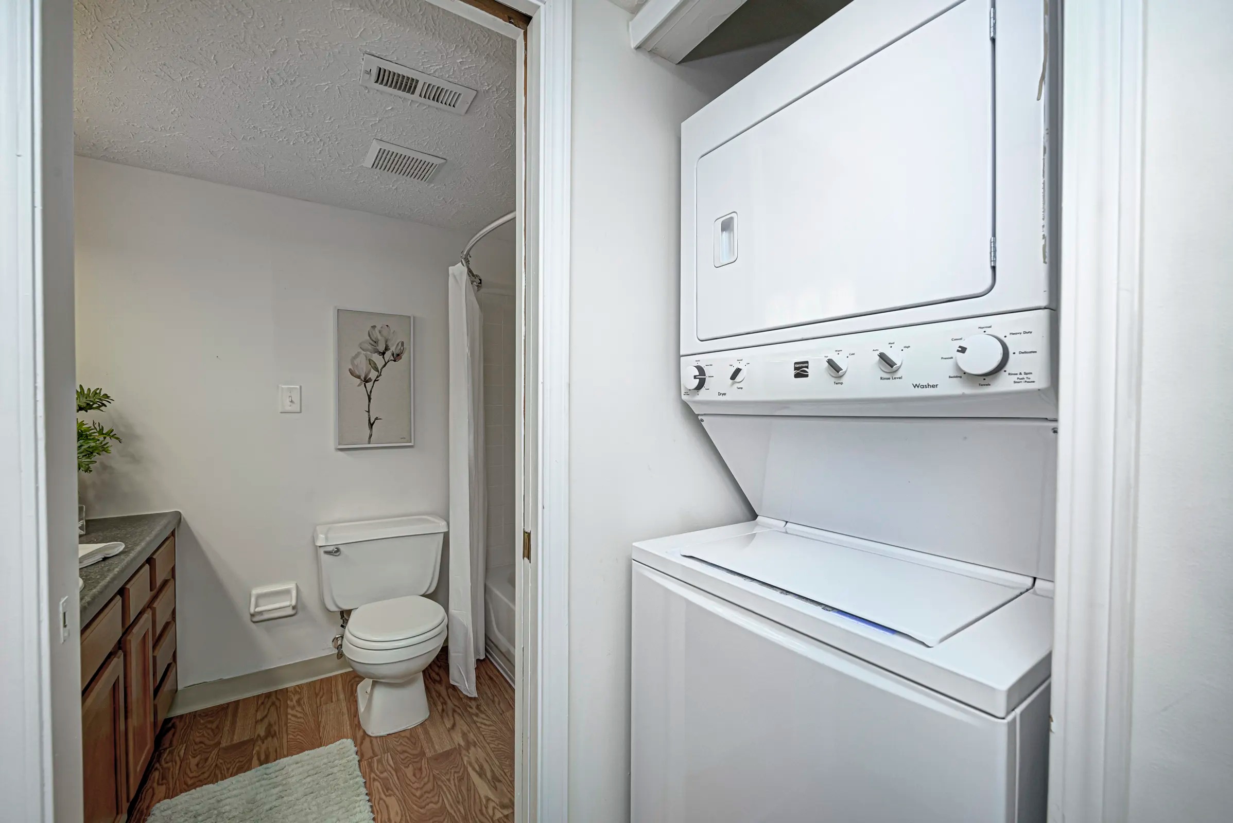 Creek Bay at Meridian Woods Image 18