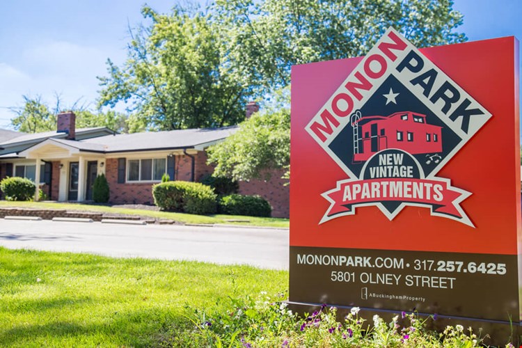 Buckingham Monon Living Image 12