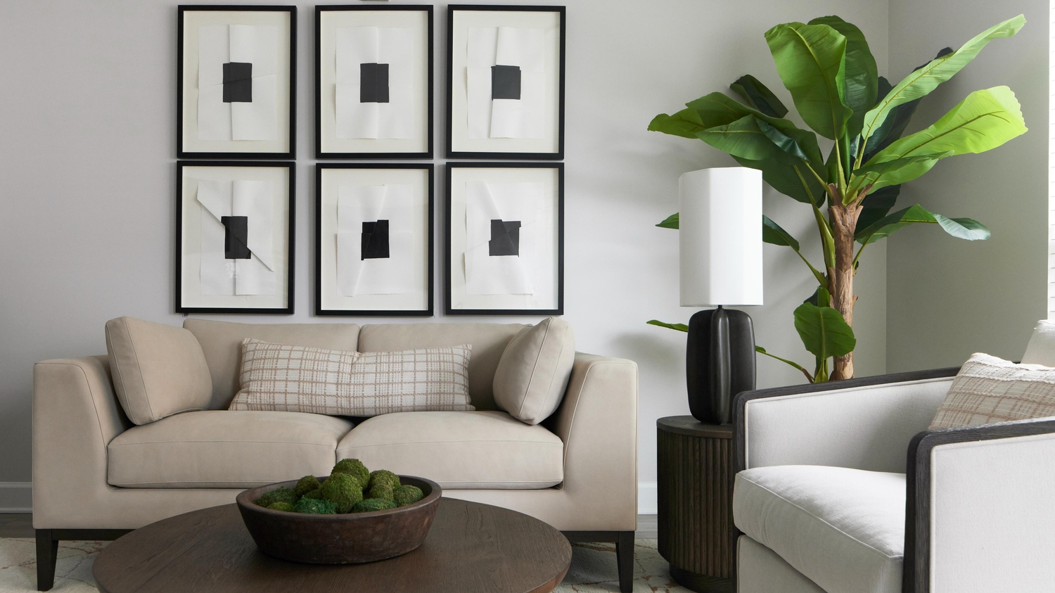 Lakeside Apartments Image 32