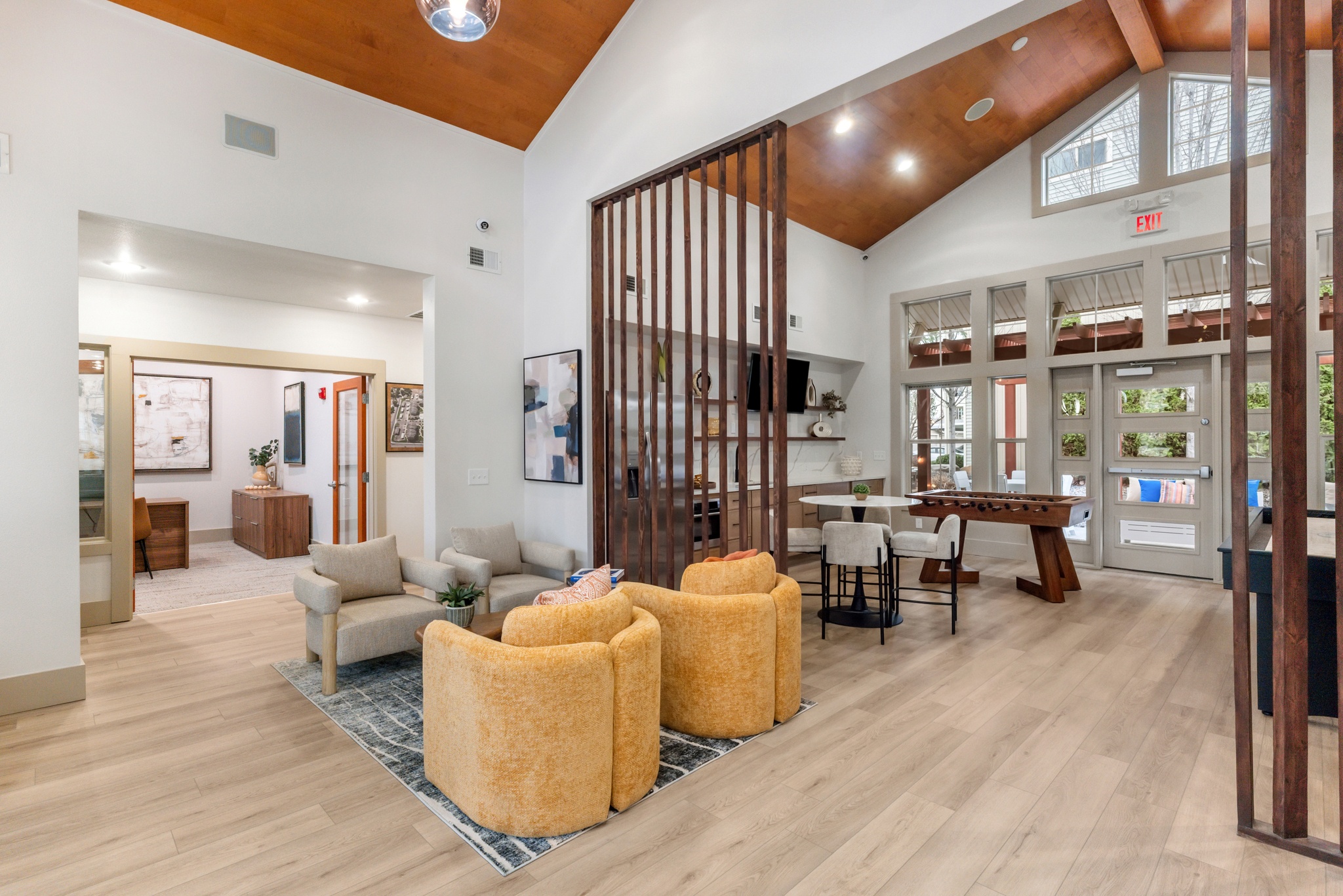 Island View Apartments Image 2